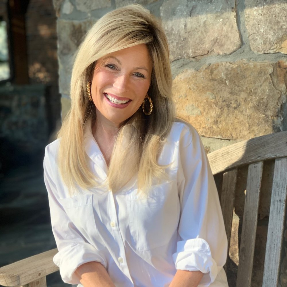 Meet your Posher, Debbie